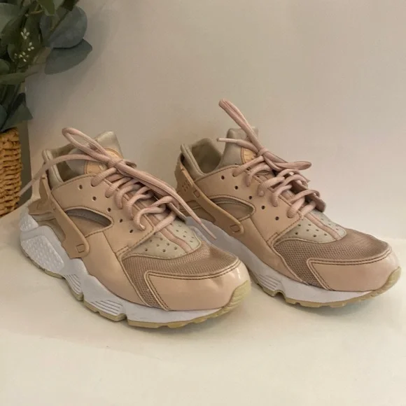 Nike Air Huarache Particle Pink Run SD Women’s 8 lace up tennis shoes sneakers - Picture 1 of 14